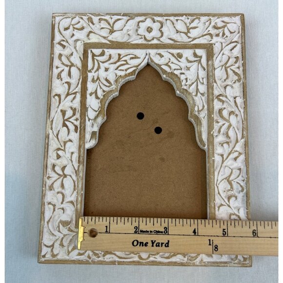 Hand-Carved Wooden Photo Frame Whitewashed Floral Design 19x24cm - Picture 8 of 10